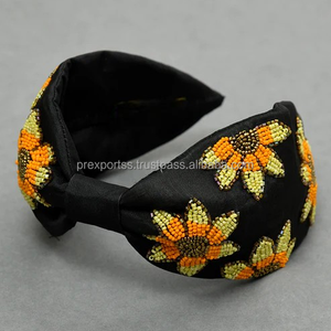 Bandeau en perles orange fait à la main pour filles femmes accessoire de cheveux rembourré brodé ethnique pour les festivals accessoire de mode vibrant - Product Image 6