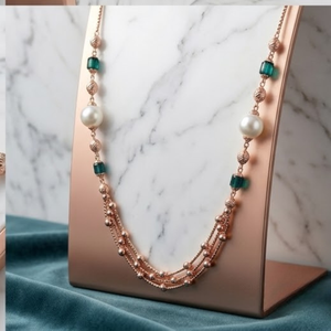 Collier Mala italien en argent 925, finition or rose, pierre verte, perle, chaîne multicouche, bijoux de créateur pour femmes - Product Image 2