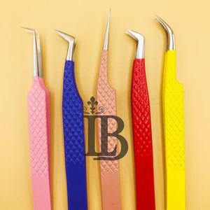 Pince à épiler en gros, pince à épiler en vison incurvée, marque privée, pince à épiler longue pour extensions de cils, volume, acier inoxydable avec pointe en fibre pointue - Product Image 4