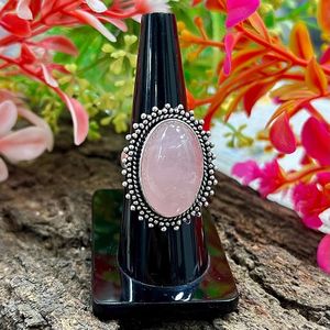 Élégant bijou bohème en argent sterling 925 fait main avec quartz rose ovale, certifié IGI, cadeau stylé pour - Product Image 1