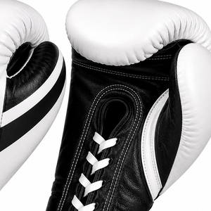 Guantes de Boxeo 2026 Blancos y Negros, de Buena Calidad, con Logotipo Propio, Duraderos, Ligeros, para Entrenamiento de Combate, con Etiqueta Privada - Product Image 5