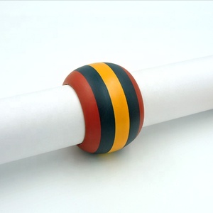 Customized Glass Beads Napkin Ring Round Shape Napkin Holder for Wedding Parties <b>Kitchen</b> Accessories - Product Image 4