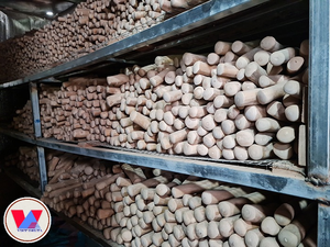 Masticables de Madera de Café para Perros, Empaquetados Individualmente, Juguete Natural para Mascotas, Proveedor Mayorista de Vietnam - Product Image 6