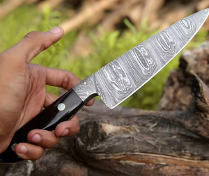 Couteau de chef LEGACY BLADES en acier Damas, manche en bois avec étui en cuir, lame forgée ambidextre, écologique, compatible lave-vaisselle - Product Image 4