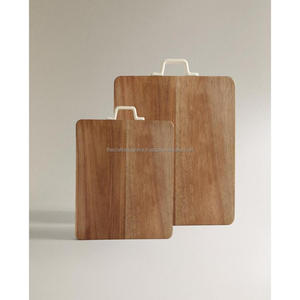 Tabla de madera multifuncional hecha a mano para cortar y picar, apta para lavavajillas, ecológica, con asas. - Product Image 1