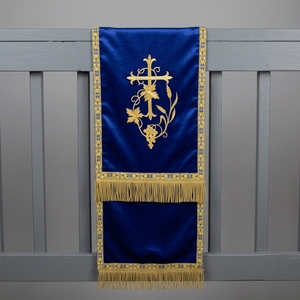 Chapelet religieux brodé bleu avec IHS et franges pour la décoration de l'autel de l'église - Product Image 1