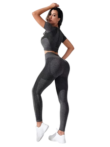 Conjunto Deportivo para Gimnasio, Leggings Moldeadores, Conjunto de Yoga para Mujer con Sujetador Deportivo, Ropa Deportiva Cómoda FlexMotion, Tallas Grandes - Product Image 3