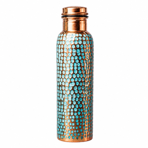 Ensemble de bouteilles d'eau en cuivre pur faites à la main avec 2 gobelets, design antique en briques de cuivre, pour une hydratation saine, anti-fuite. - Product Image 5