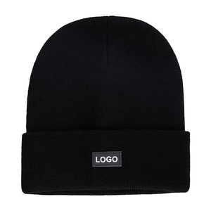 Gorro de Invierno Clásico Negro con Logotipo Personalizado, Diseño de Punto Acanalado, Borde Plegado, Cálido y Suave, Unisex, Estilo Casual Urbano - Product Image 5