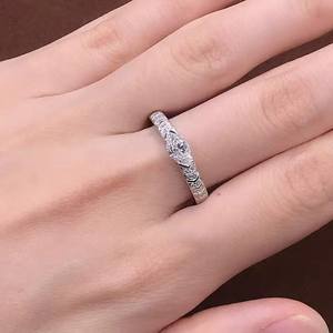 Bague éternelle large en diamant de laboratoire taille marquise pour femme, en platine, cadeau de fiançailles moderne pour petite amie - Product Image 6