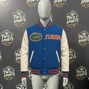 Chaqueta Universitaria Personalizada Azul y Blanca para Hombre, Chaqueta Bomber de Béisbol para Escuela Secundaria y Universidad con Parches de Chenilla Florida - Product Image 1