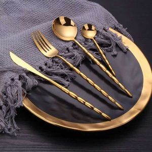 Ensemble de couverts en métal exclusif, collection de vaisselle en acier inoxydable pour la cuisine, l'hôtel, le restaurant - Product Image 5