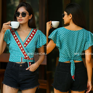 Top de Verano Corto de Punto con Estampado Floral Bohemio para Fiesta en la Playa, Transpirable, con Mangas Campana y Lazos, Ecológico y Antiarrugas para Mujer - Product Image 3