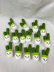 Nuevo Llavero de Animales Pequeños Tejidos a Mano en Lana, Colgante Suave de Ganchillo para Bolsos, Decoración para Colgar - Product Image 3