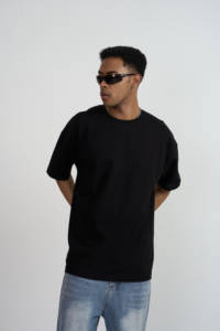 Thumb Premium - Camiseta de algodón de alta gama para hombre, estilo urbano, 200-220 GSM, corte holgado, camiseta básica - Product Image 2