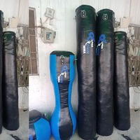 Sac de frappe professionnel en cuir 2026 avec remplissage de sable pour entraînement de boxe et de kick-boxing 25KG