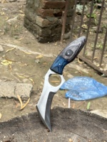 Handgefertigtes D2-Stahl Karambit-Messer in Industriequalität mit Pakkaholzgriff für Kampf- und Campingzwecke, kundenspezifische OEM/ODM-Fertigung
