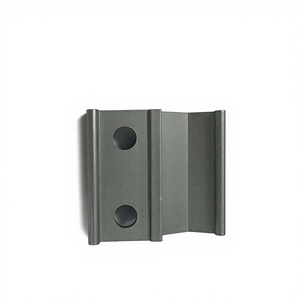 Abrazadera Central Ajustable de Aluminio para Paneles Solares – Abrazadera Central para Sistemas de Montaje Fotovoltaico, Duradera y Resistente a la Corrosión - Product Image 3