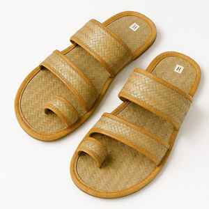 Chaussons Sheetal Pati faits à la main, écologiques, biodégradables, légers et lavables |   Matériaux naturels pour les chambres d'hôtel et de villégiature - Product Image 1