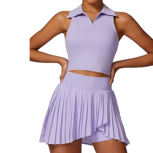 Uniforme de tenis profesional para mujer, con falda, top y pantalones cortos, de secado rápido, tela suave, para entrenamiento y rendimiento en cancha. - Product Image 6