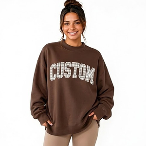 Sweat-shirt décontracté à col rond et épaules tombantes marron pour femme avec motif graphique à carreaux et lettres personnalisées - Product Image 1
