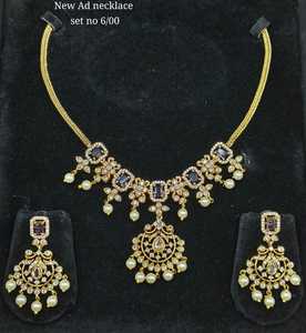 Elegant Green Kundan Necklace <b>Set</b> with Pearl Drops, Matching Earrings, Bridal Wedding & Festive Jewellery <b>Set</b> - Product Image 6