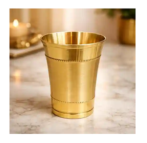 Verre à vin/jus élégant fait main au design créatif en laiton, avec qualité supérieure et prix bas - Product Image 3