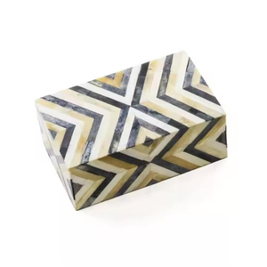 Caja Organizadora de Joyas Personalizada de Resina con Incrustaciones Hechas a Mano, Modelo Love, para Collares y Anillos, Tamaño Pequeño - Product Image 3