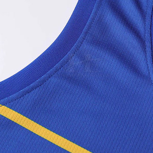 Tenue de Basketball Homme Haute Qualité – Ensemble Complet Maillot et Short en Polyester Respirant, Léger et Durable – Idéal pour le Sport - Product Image 5