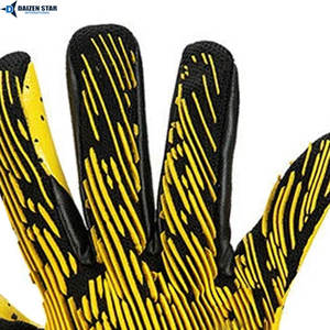 Gants de gardien de but de football en gros, respirants, avec fermeture auto-agrippante, paume en latex antidérapante, logo personnalisé professionnel - Product Image 3
