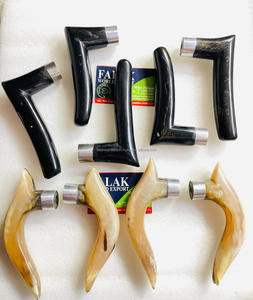Corne naturelle fabriquée au Yémen Poignée de meilleure qualité Couleur noire et naturelle Corne du Yémen Corne à boire de boeuf de buffle pour la fabrication de poignée - Product Image 2