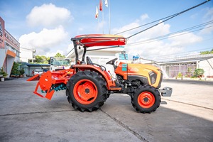 Mejor Precio Tractor de Ruedas Kubota L4028 40HP Motor de Alto Rendimiento Diésel Potente y Duradero Nuevo Estado 100% Para Agricultura - Product Image 6