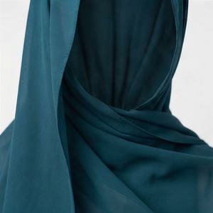 Hiyab de Chifón Suave Premium para Otoño, con Logotipo Personalizado, Cuadrado, Ecológico, Transpirable, para Musulmanas, de Alta Calidad, Elegante y Estilizado - Product Image 4