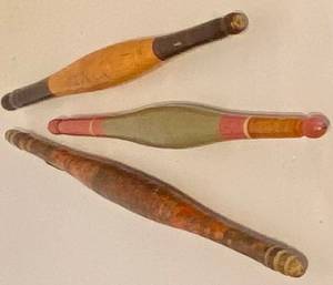 Rouleau à pâtisserie en bois peint vintage indien - Product Image 3