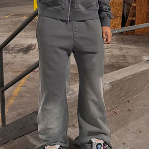 ชุดสเวตสูททรงขาบานเอวสูงปักลายสำหรับผู้ชาย สไตล์เดนิมรักษ์โลก กางเกงแฟชั่นลำลอง เหมาะสำหรับใส่เที่ยวและทำงาน - Product Image 1