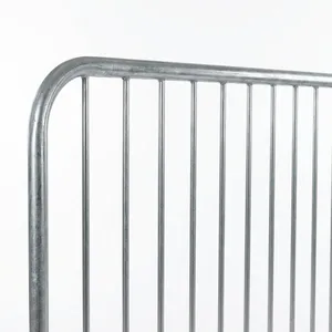 Panel de Valla de Seguridad Rectangular Temporal de Hierro con Marco Galvanizado para Control de Multitudes y Uso en Patios - Product Image 3