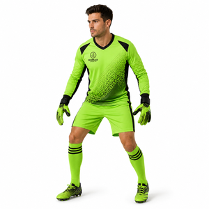 Ensemble d'uniformes de gardien de but de football vert néon, orange, jaune, noir, maillot à manches longues, short, gants, chaussettes, ensemble OEM Pro Training - Product Image 5
