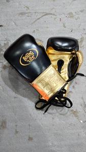 Professional High Quality Custom Made No Boxing No Life Boxing Set Genuine Leather Boxing <b>Gloves</b> Custom Logo LaceUp Closure Lace - Product Image 3