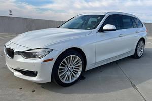 2015 B-M-W 328i x-D-r-i-v-e S-p-o-r-t-s W-a-g-o-n - Product Image 4