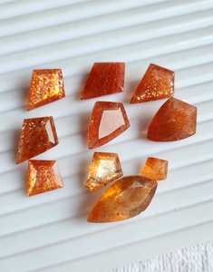 Pierre de soleil naturelle de qualité AAA+ exceptionnelle, couleur éclatante, pierre précieuse en vrac pour la fabrication de bijoux, au prix de gros, toutes formes et tailles disponibles. - Product Image 4