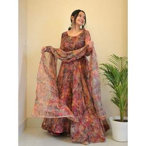 ชุดราตรีพิมพ์ลายดิจิทัลผ้าโปร่งบางทันสมัยมีสีพีช dupatta - Product Image 2