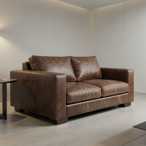 Canapé en cuir de vachette véritable de luxe, design contemporain, structure solide, coussins épais pour un salon élégant - Product Image 2