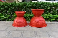 Pot de fleurs traditionnel en argile rouge-violette |   Pot de fleurs suspendu en terre cuite, style vagues, motif sculpté à la main, avec trou de drainage, usage commercial