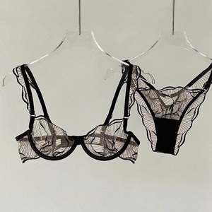 Lencería Sexy de Encaje de Alta Calidad, Conjuntos de Lencería Sexy Transparente con Liguero - Product Image 3