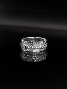 Élégante bague de mariage en argent sterling 925 sertie de moissanite, plaquée platine/or, moderne, classique, traditionnelle, pour fiançailles - Product Image 2