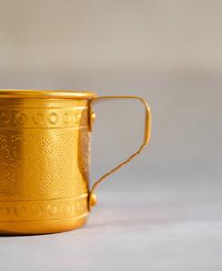 Tazas pequeñas y juegos de tazas, perfectos para té, café y agua caliente por la mañana. Vajilla compacta para uso en la comedor y uso diario, procedente de la India. - Product Image 2