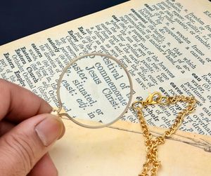 Portable Fashion Lightweight Gold Magnifying Glass Keychain Mini Pocket Magnifier <b>Key</b> <b>Ring</b> Compact Reading Lens for Travel - Product Image 2