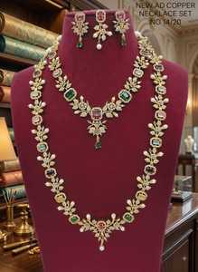 New Ad Stainless Steel Gold Plated Crystal Rhinestone Flower Design Wedding Jewelry Women's Classic Style Latest Designed <b>Set</b> - Product Image 5