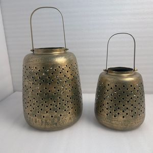 Antique <b>Gold</b> Finish Iron <b>Lantern</b> For Outdoor Garden Patio Balcony Decorative Lighting And Events - Product Image 1