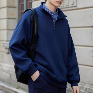 เสื้อสเวตเชิ้ตผู้ชายสีดำ คอตั้ง ซิปครึ่งตัว ผ้าฝ้าย 100% ไม่เป็นขุย ทรงปกติ สวมใส่สบาย ผ้าฟลีซ สีพื้น เหมาะสำหรับใส่ในฤดูใบไม้ร่วง - Product Image 3